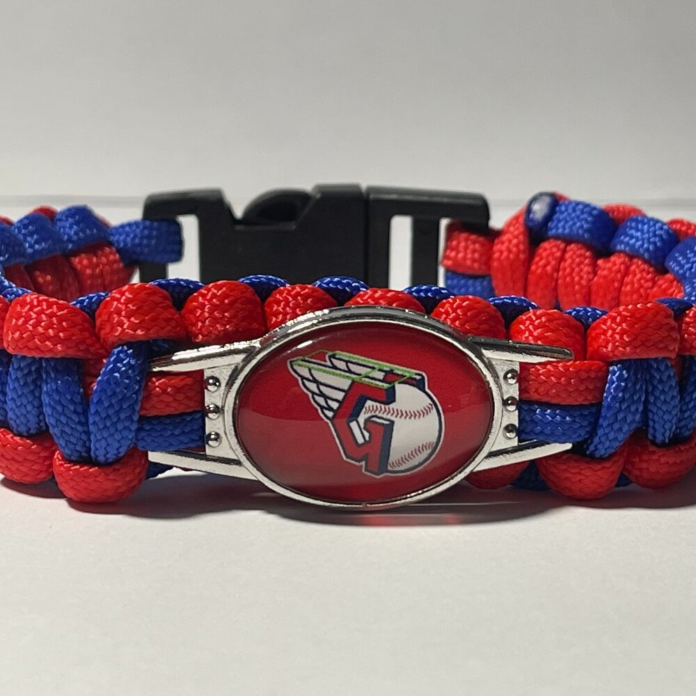 Cleveland Guardians MLB Paracord Bracelet NEW